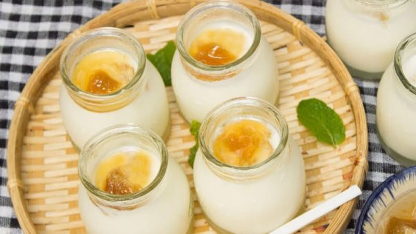 Cách ăn sữa chua sầu riêng chuẩn, bảo vệ sức khỏe